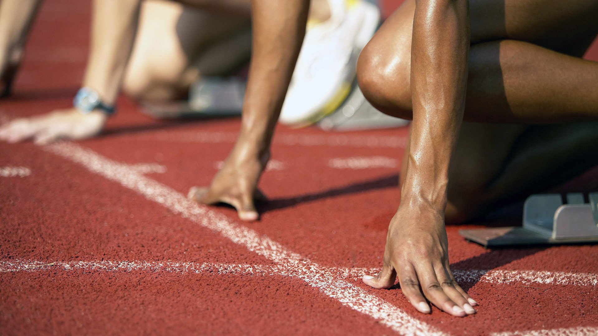 华体会app注册-全国青少年长跑锦标赛激战正酣，青春绽放，2021年长跑比赛